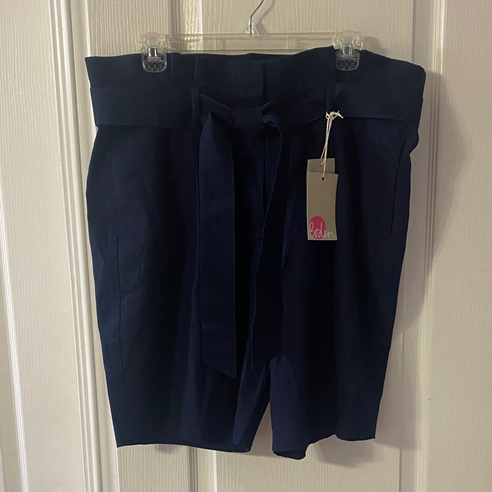 Boden Navy High-Waist Tie-Front Women's Shorts - Picture 1 of 5